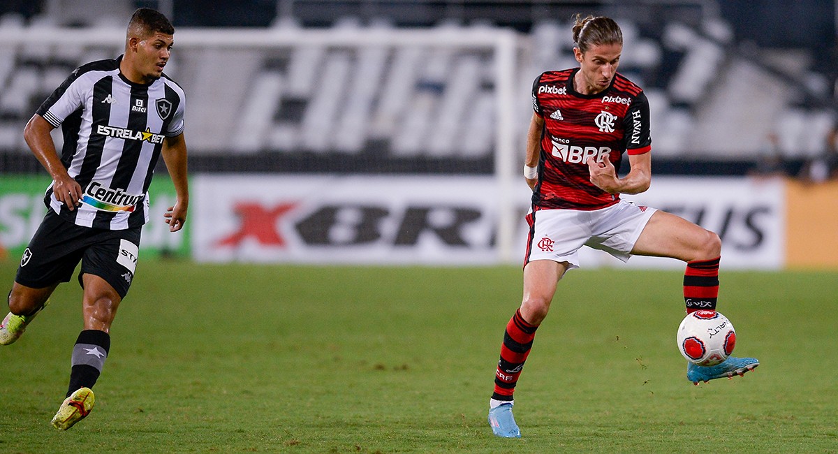 Flamengo domina de principio a fin el Botafogo y gana clásico a Nilton Santos